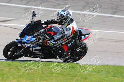 media/Apr-23-2022-Fastrack Riders (Sat) [[cb2d6ae73d]]/LEVEL 1/1145AM TURN 3 AND 4/